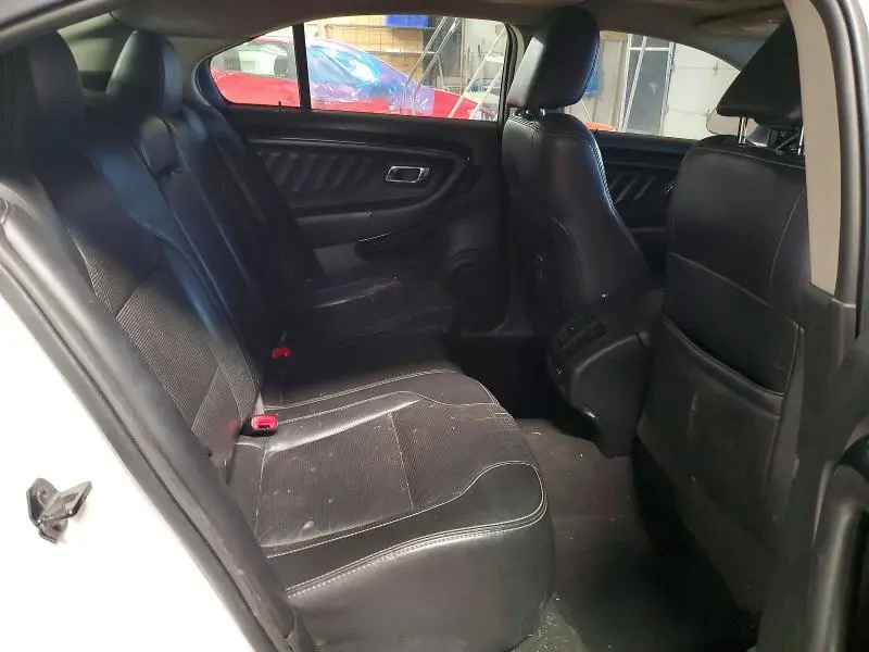 2011 FORD TAURUS LIMITED  