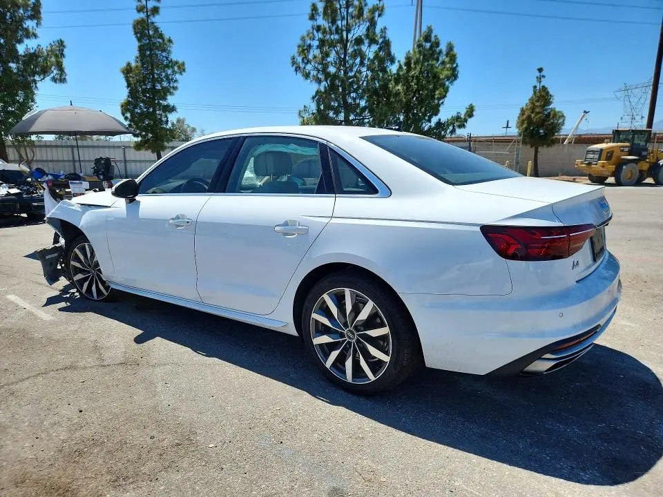 2023 AUDI A4 PREMIUM 40  