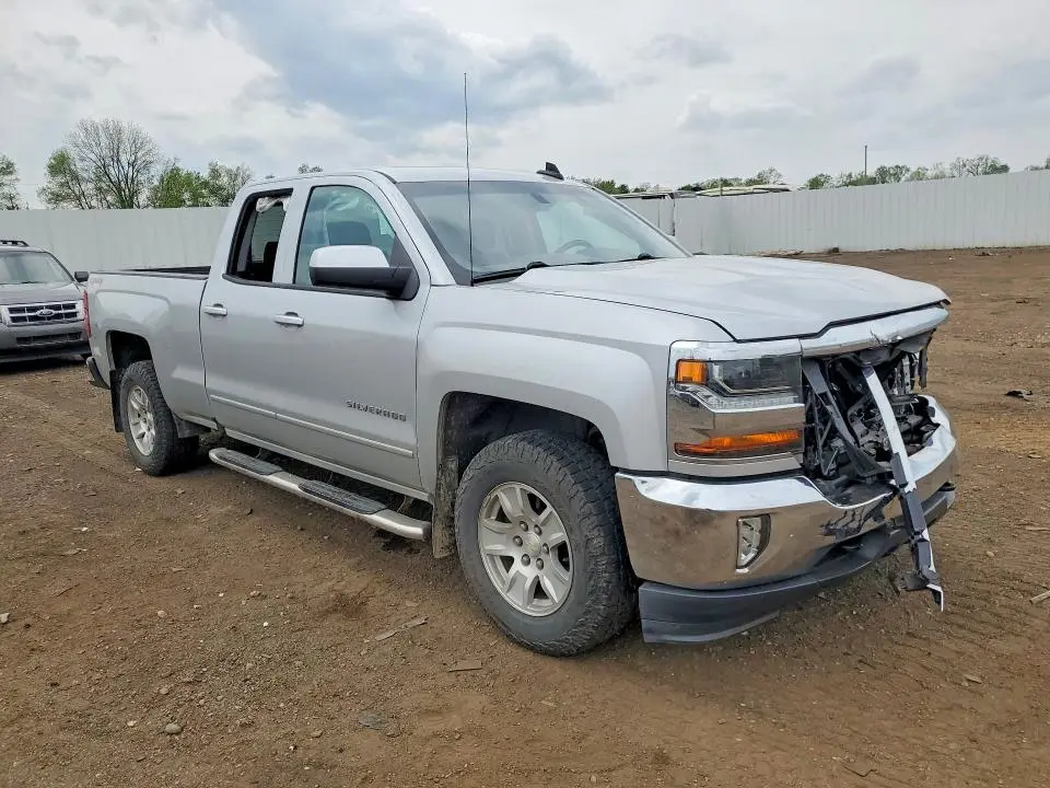 2017 CHEVROLET SILVERADO K1500 LT  