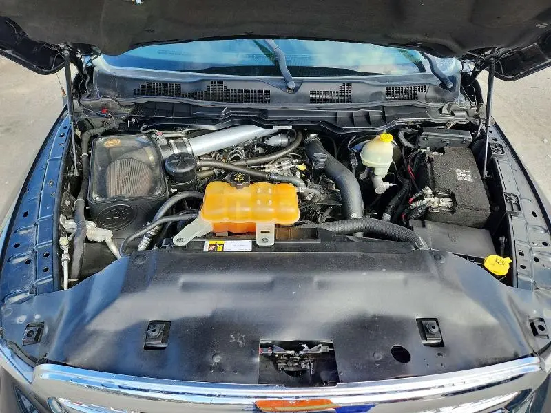 2015 RAM 1500 LARAMIE  