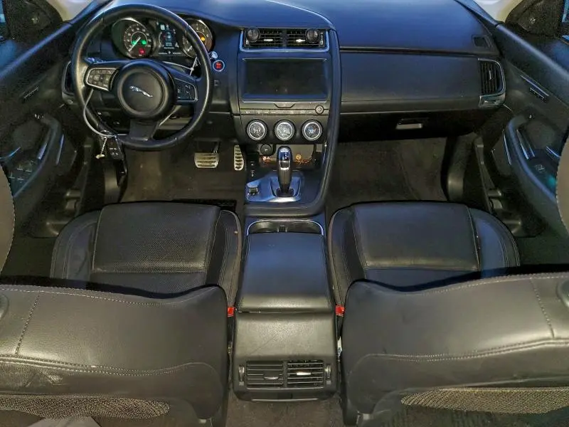 2019 JAGUAR E-PACE SE  
