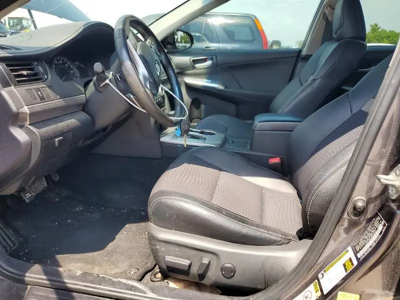 2013 TOYOTA CAMRY SE  
