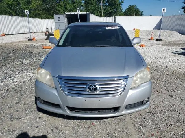2010 TOYOTA AVALON XL  