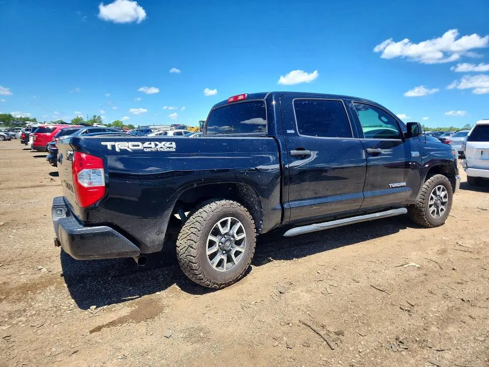 2019 TOYOTA TUNDRA SR5  