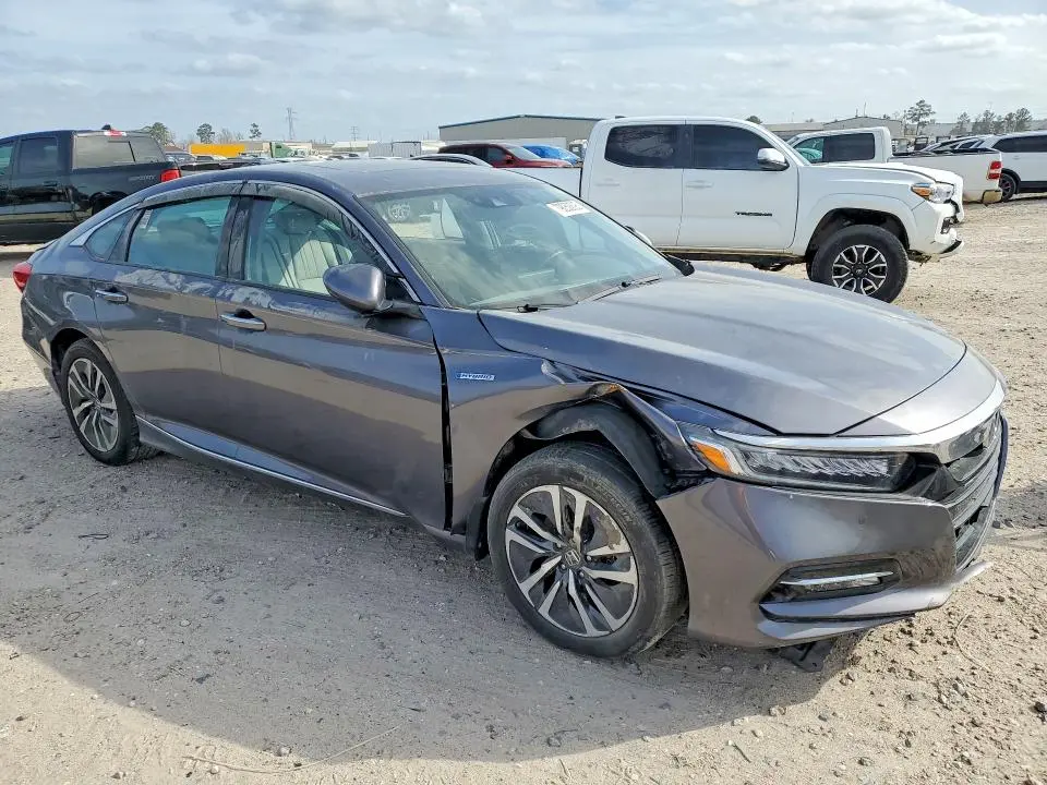 2020 HONDA ACCORD TOURING HYBRID  