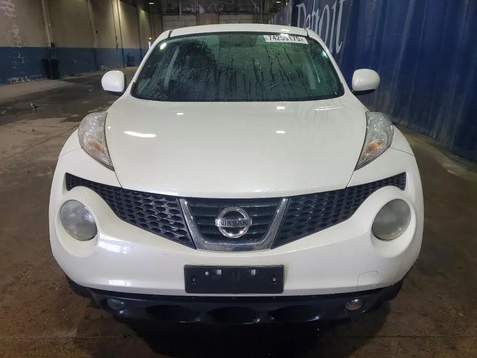 2013 NISSAN JUKE S  