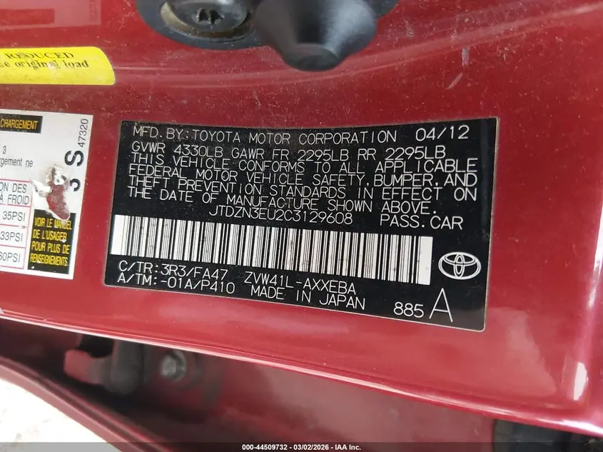 2012 TOYOTA PRIUS V TWO