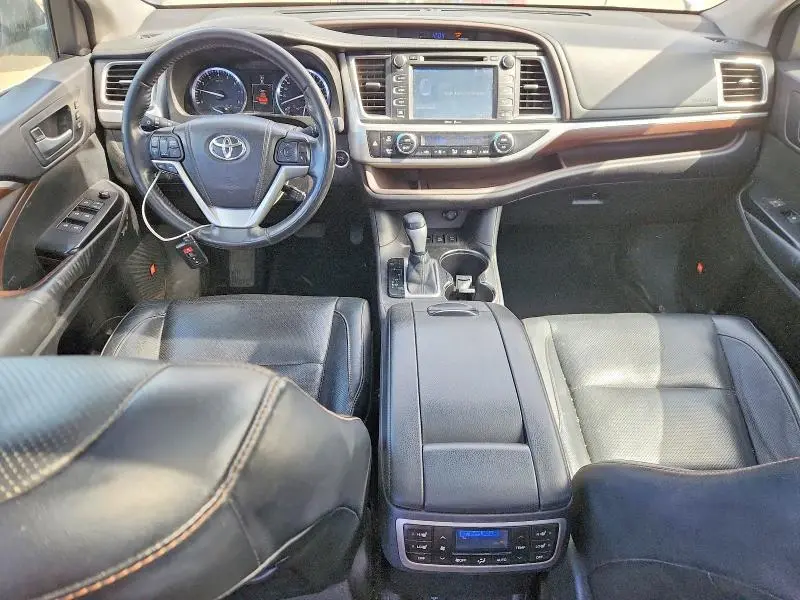 2015 TOYOTA HIGHLANDER LIMITED  