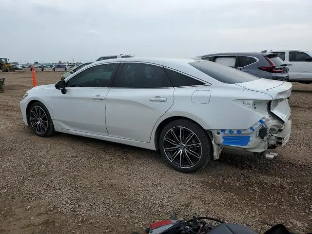 2019 TOYOTA AVALON XLE  