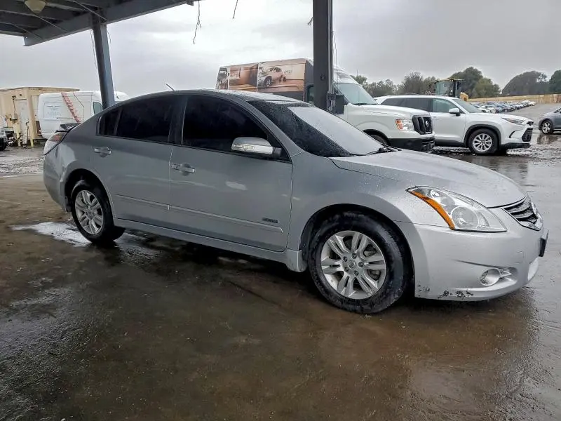 2010 NISSAN ALTIMA HYBRID  