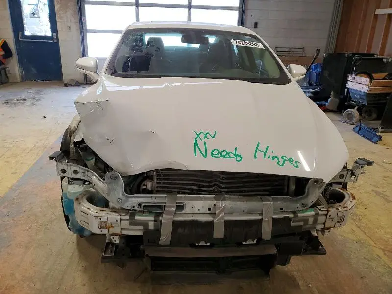 2019 FORD FUSION TITANIUM  