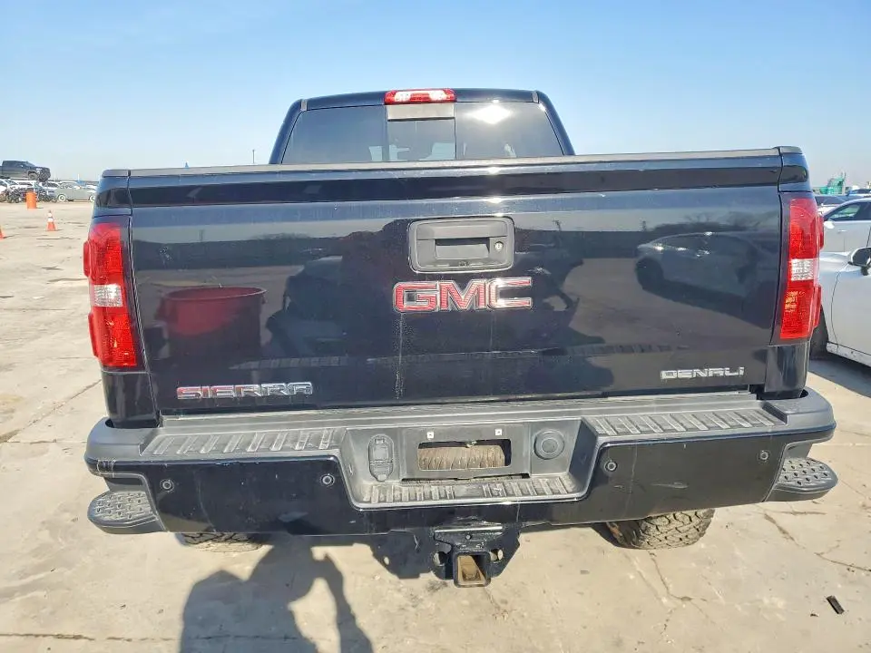 2019 GMC SIERRA K2500 DENALI  