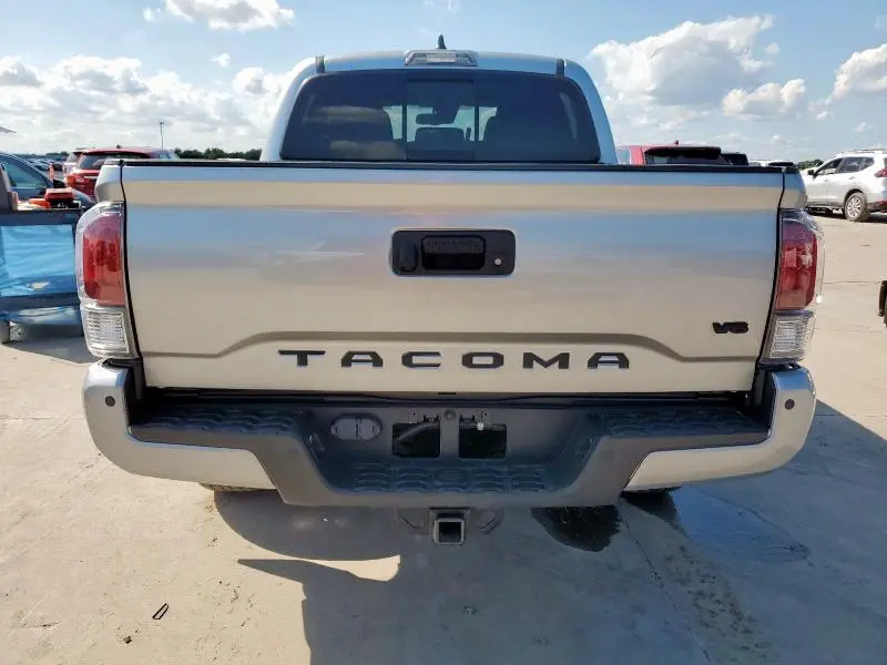 2022 TOYOTA TACOMA DOUBLE CAB  