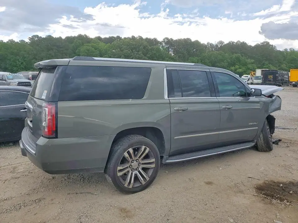 2017 GMC YUKON XL DENALI  