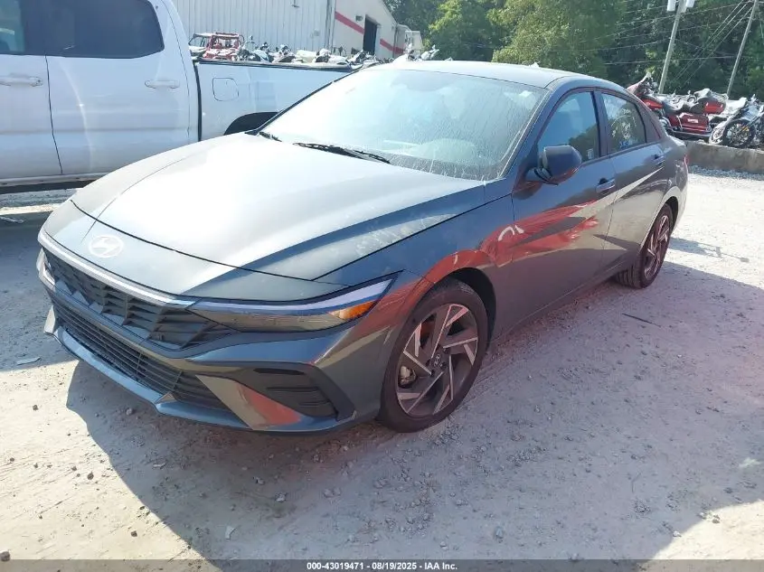 2025 HYUNDAI ELANTRA SEL SPORT