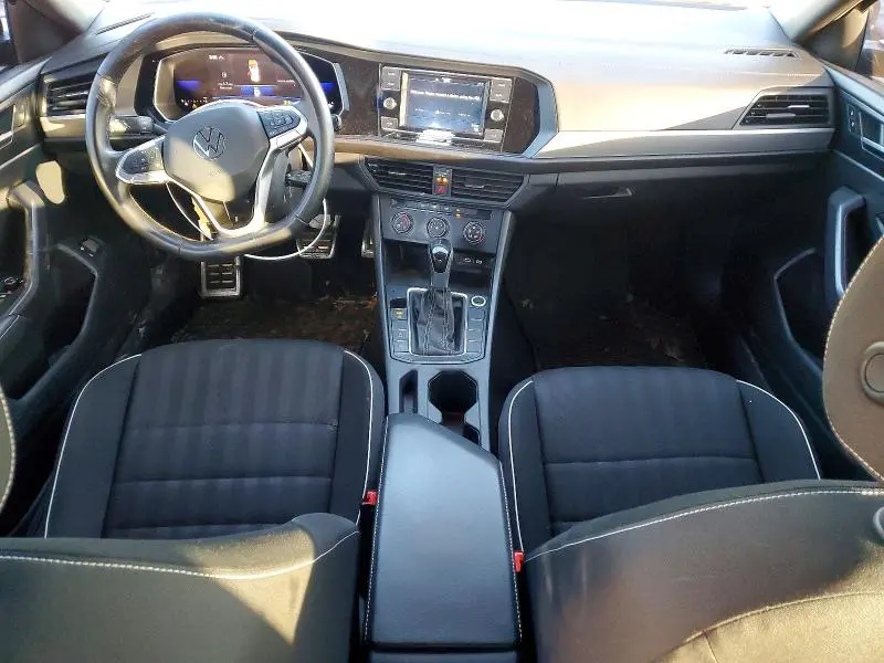 2023 VOLKSWAGEN JETTA SPORT  