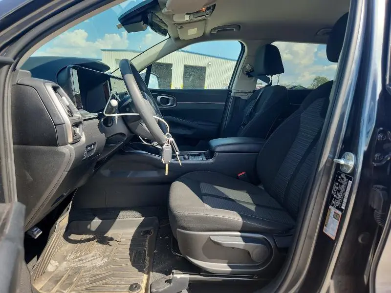 2022 KIA SORENTO LX  