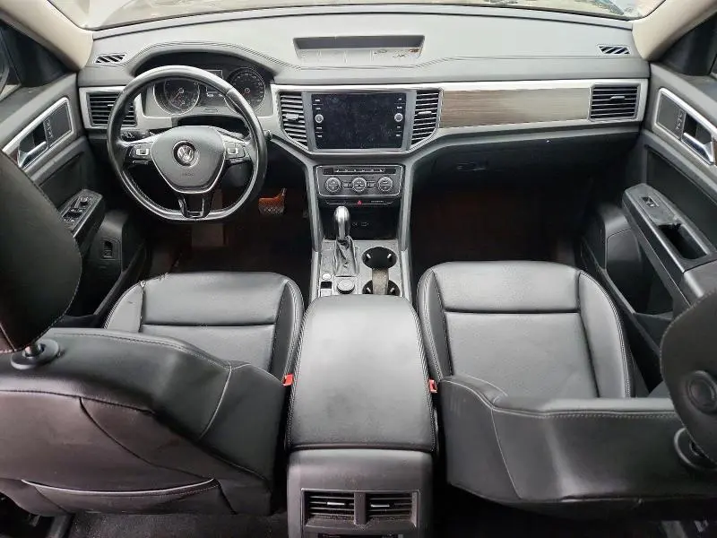 2018 VOLKSWAGEN ATLAS SE  