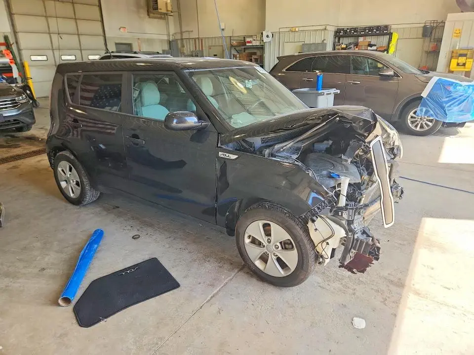 2016 KIA SOUL   