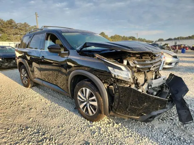 2023 NISSAN PATHFINDER SL  