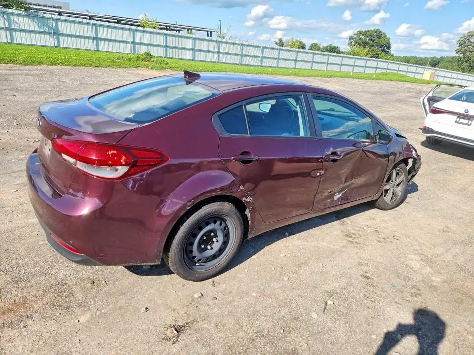 2018 KIA FORTE LX  