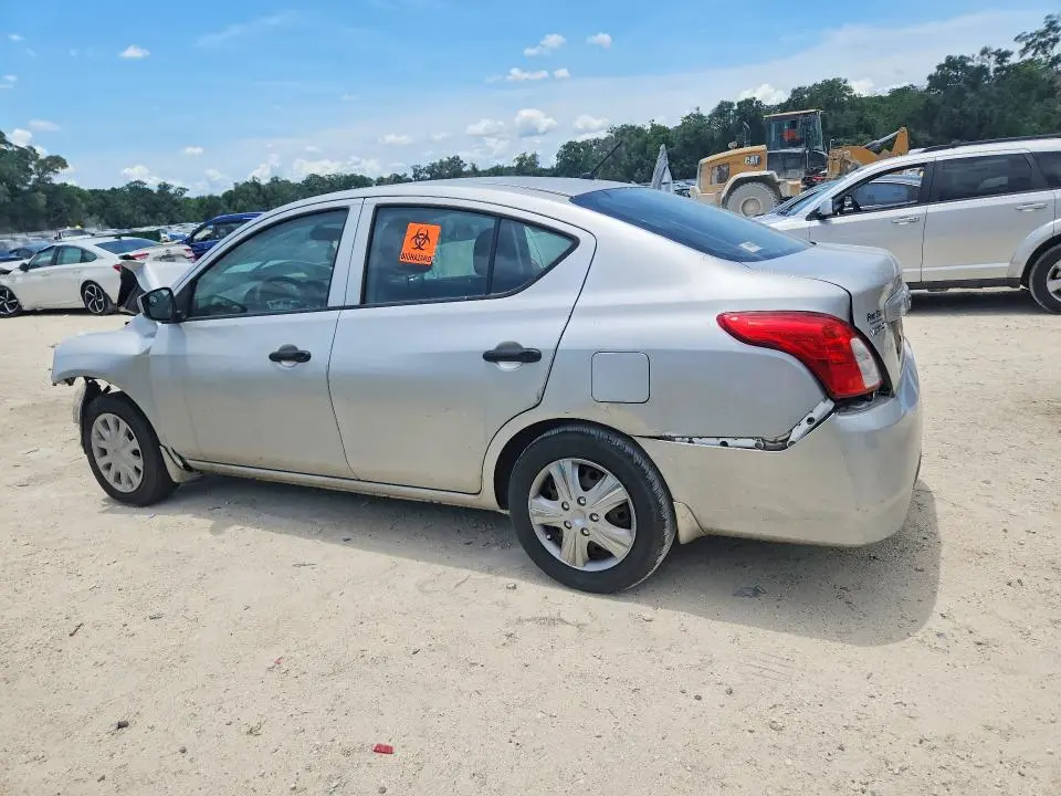 2018 NISSAN VERSA S  
