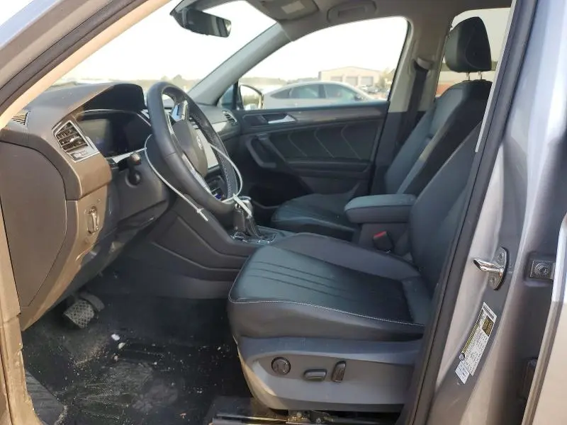 2022 VOLKSWAGEN TIGUAN SE  