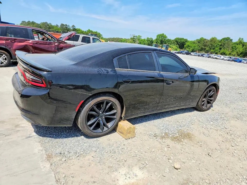 2016 DODGE CHARGER SE  
