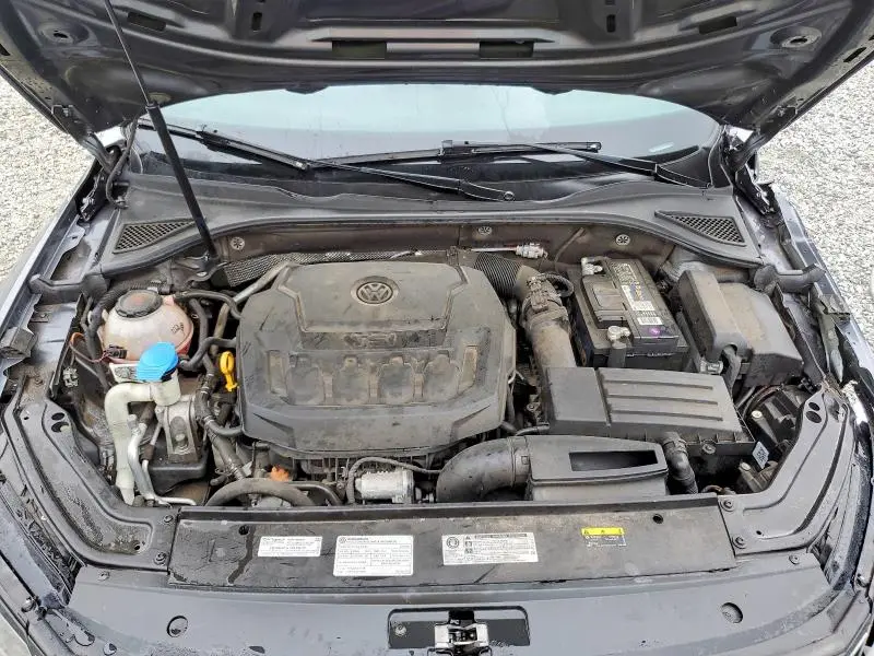 2019 VOLKSWAGEN PASSAT WOLFSBURG  