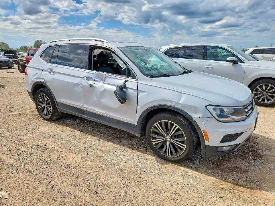 2018 VOLKSWAGEN TIGUAN SE/SEL  