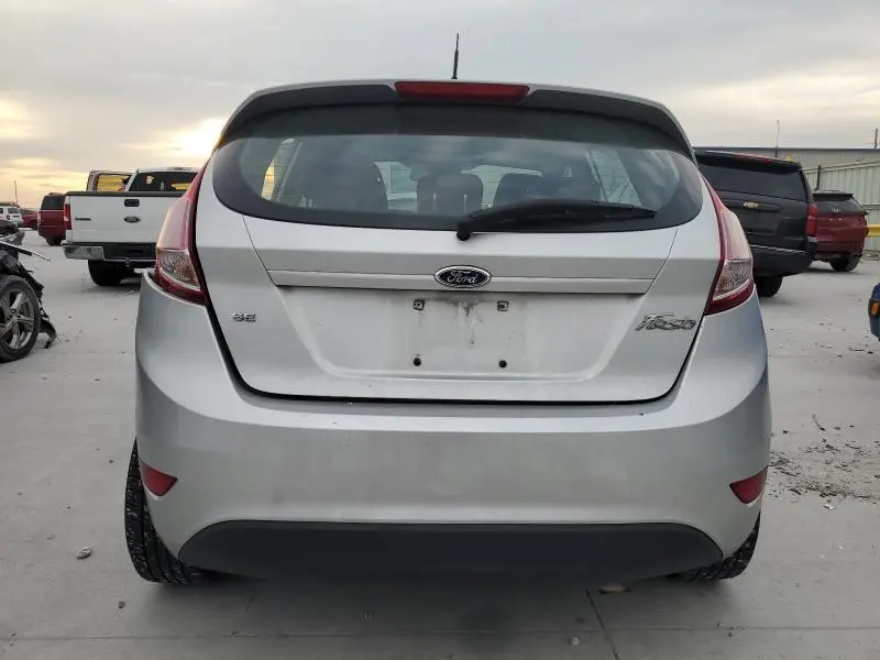 2015 FORD FIESTA SE  
