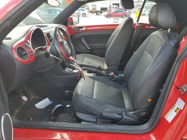 2013 VOLKSWAGEN BEETLE   