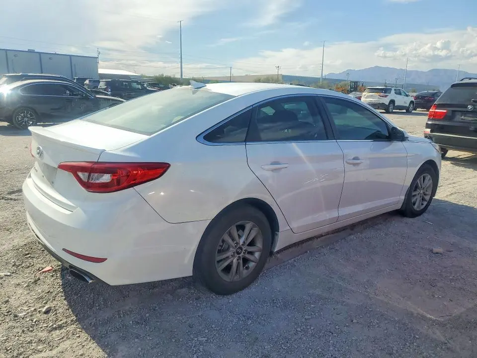 2015 HYUNDAI SONATA SE  