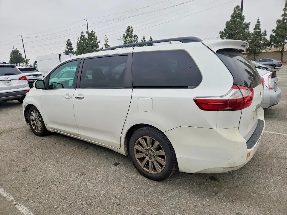 2017 TOYOTA SIENNA LIMITED 7-PASSENGER  