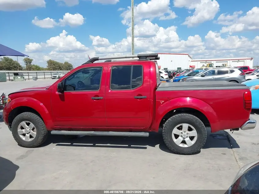 2012 NISSAN FRONTIER SV