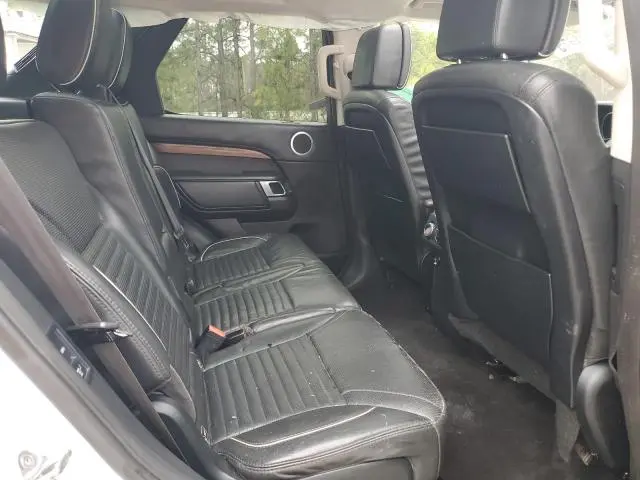 2017 LAND ROVER DISCOVERY HSE LUXURY  