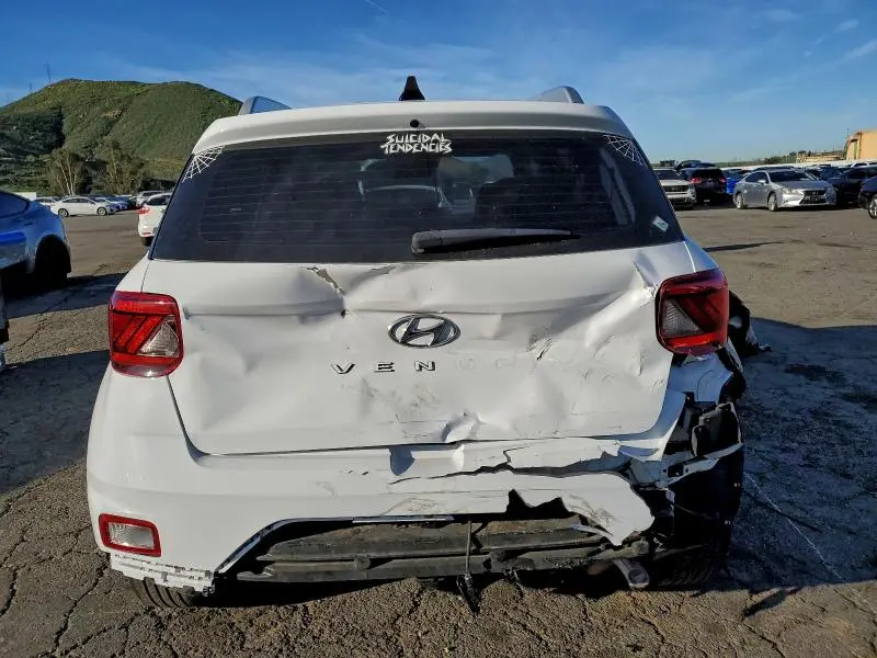 2022 HYUNDAI VENUE SEL  