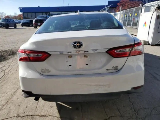 2020 TOYOTA CAMRY LE  