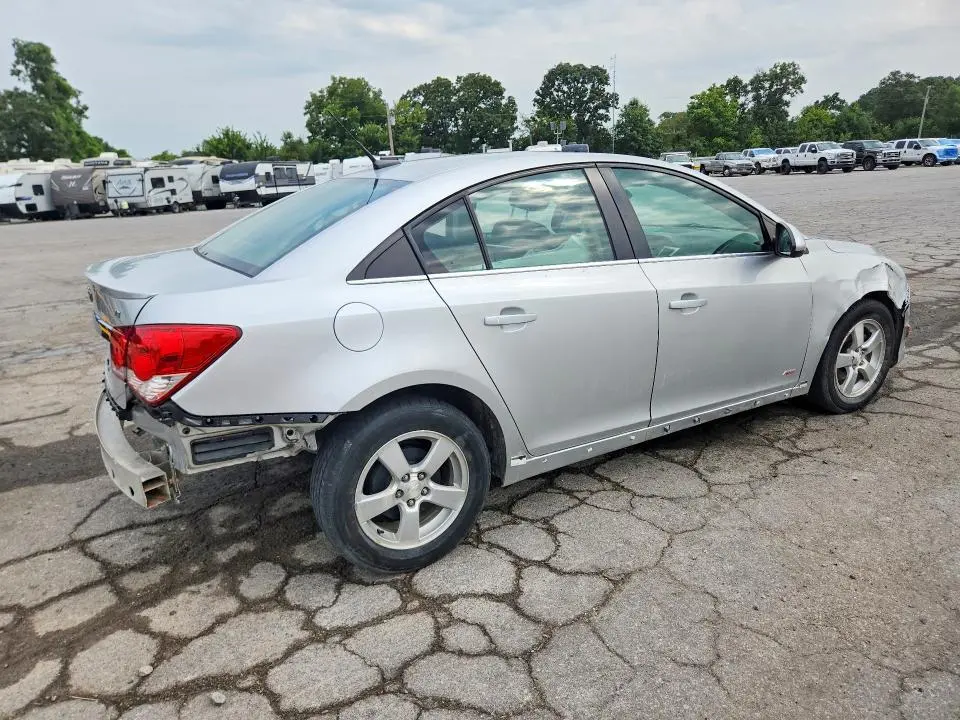2013 CHEVROLET CRUZE LT  