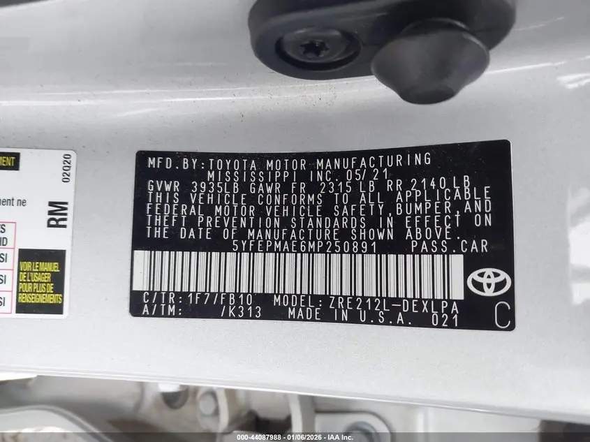 2021 TOYOTA COROLLA LE