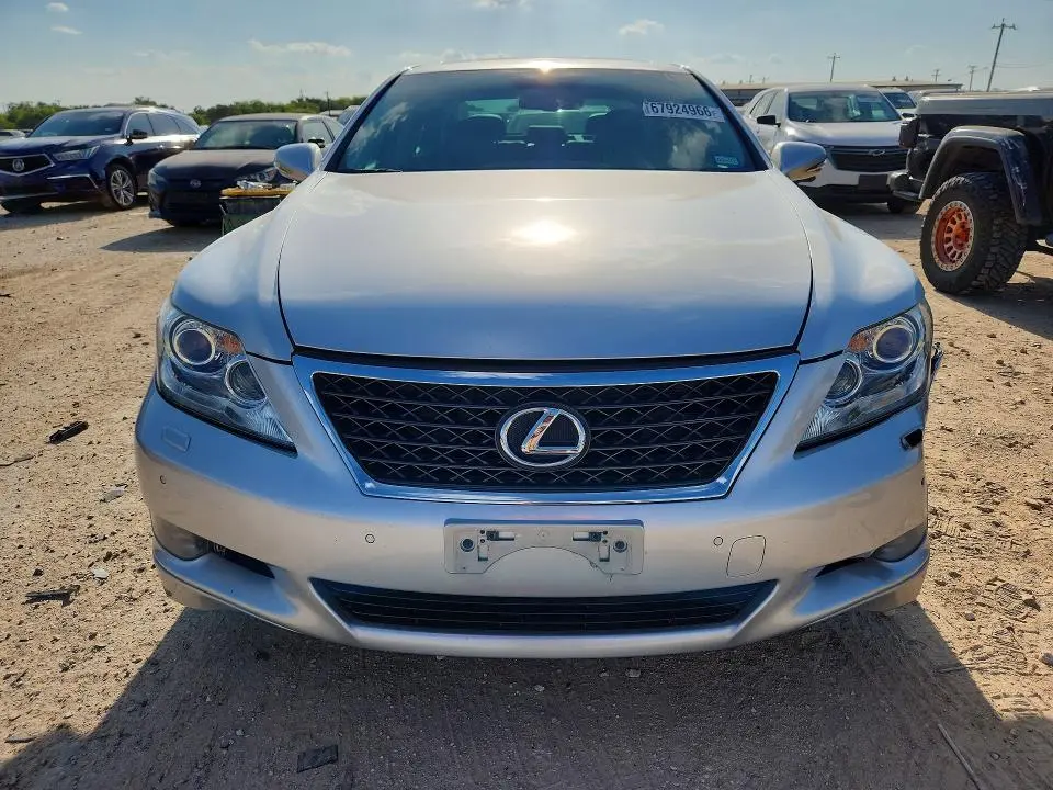 2012 LEXUS LS 460  