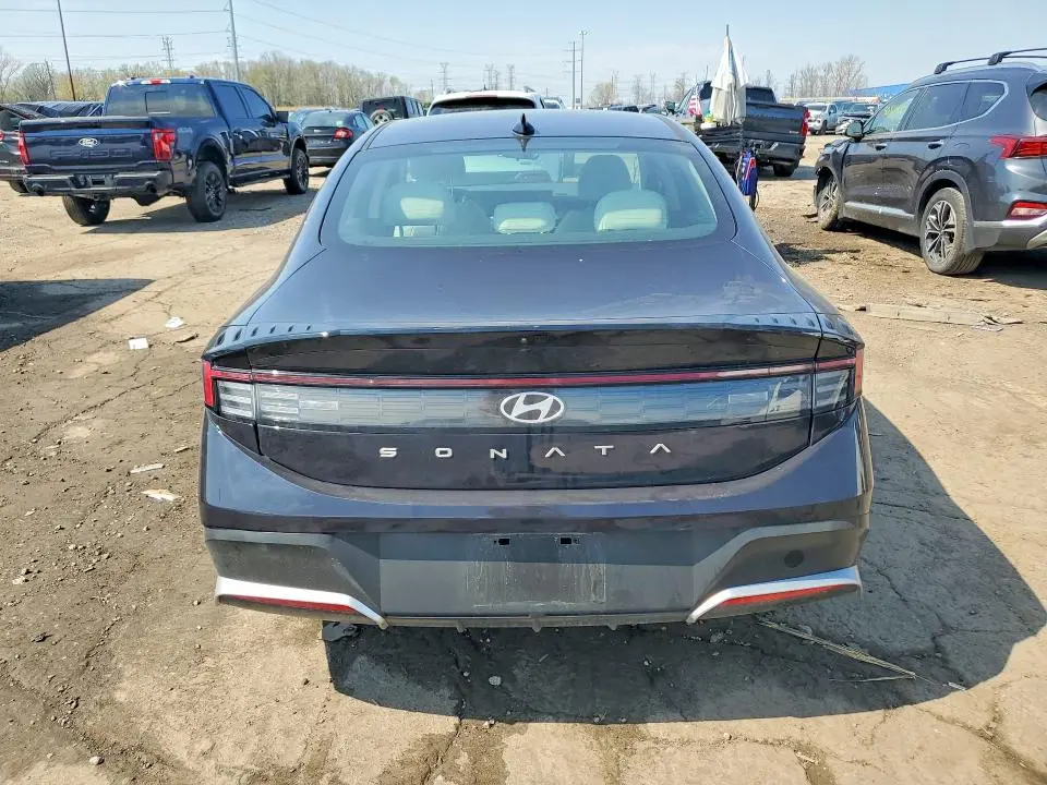 2024 HYUNDAI SONATA SEL  