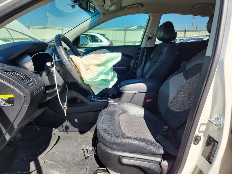 2013 HYUNDAI TUCSON GLS  