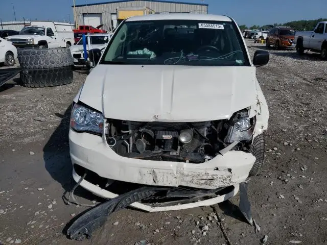 2013 DODGE GRAND CARAVAN SE  