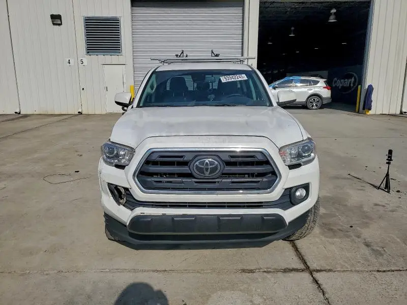 2018 TOYOTA TACOMA DOUBLE CAB  