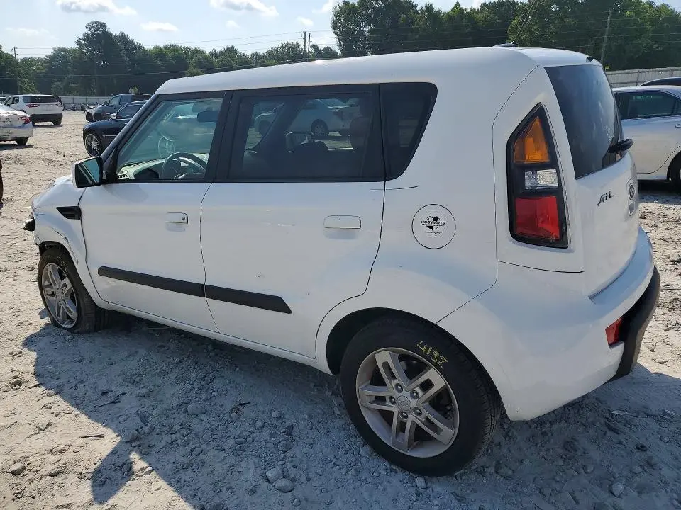 2010 KIA SOUL +  