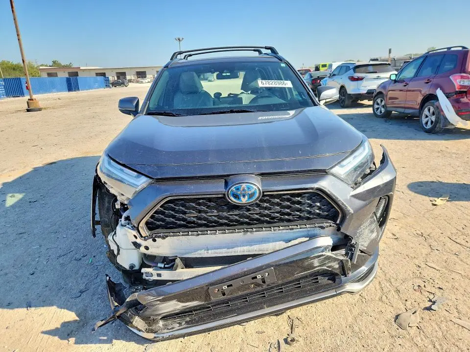 2023 TOYOTA RAV4 PRIME SE  