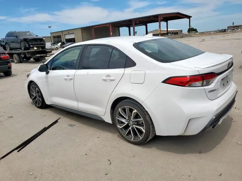 2020 TOYOTA COROLLA SE  