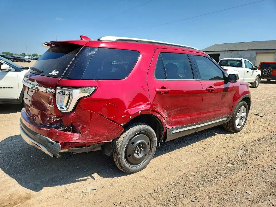 2016 FORD EXPLORER XLT  