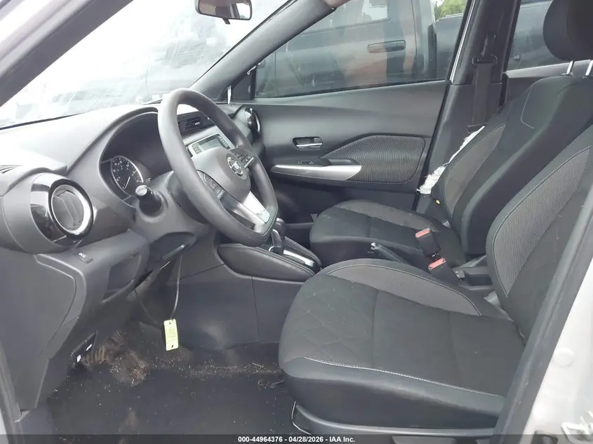 2019 NISSAN KICKS SV